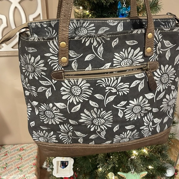 Floral Patterned Black and Brown Myra  Bag - Picture 8 of 10